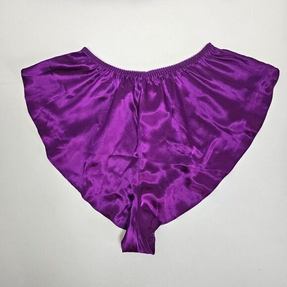 Vintage Victoria's Secret Satin Lace 2 Piece Pajama Shorts Cami Set M Gold Label - Picture 7 of 11